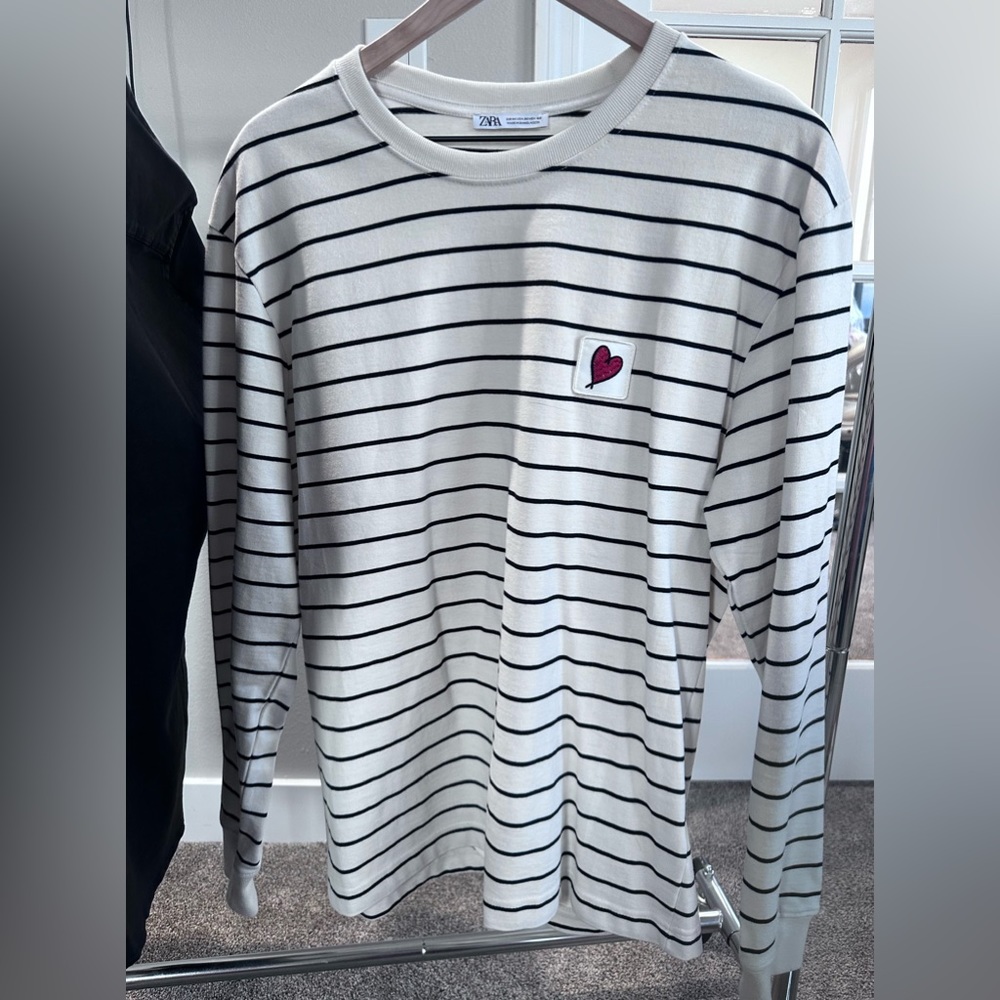 Men’s long sleeve, M shirt